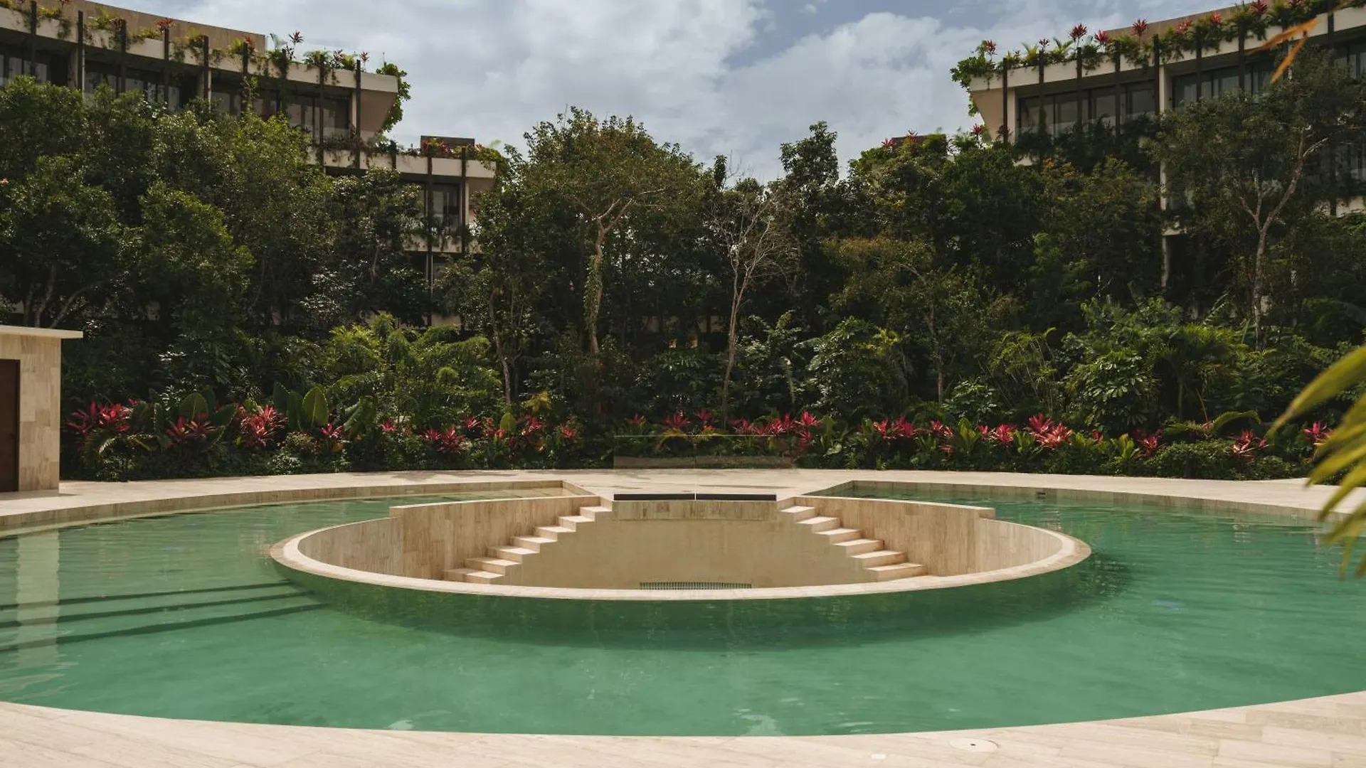 Gorgeous Loft With Gym, Pools And Rooftop Terrace Tulum 0*,