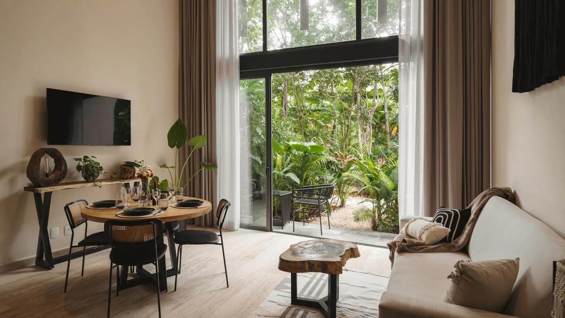 Gorgeous Loft With Gym, Pools And Rooftop Terrace Tulum
